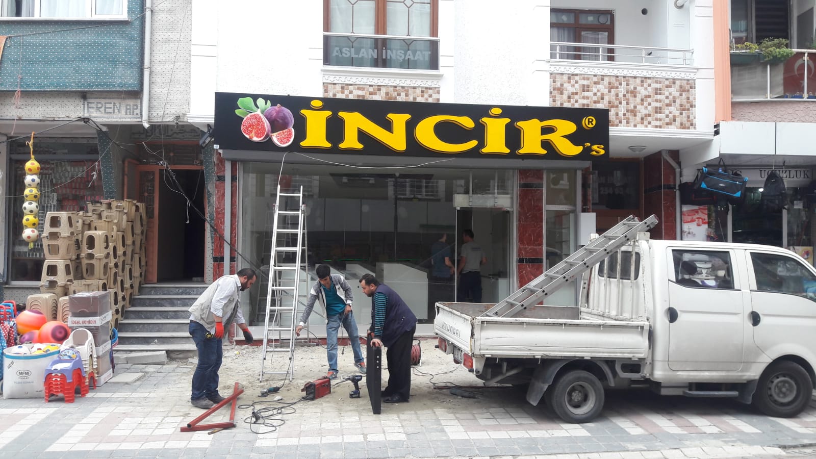 İncir Kutu Harf Tabela